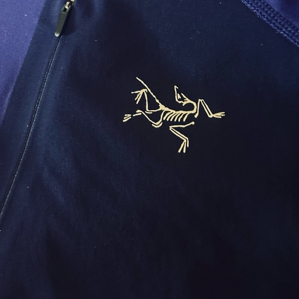 ARCTERYX STRYKA BALACLAVA PULLOVER XL SQUID INK BLUE ZIP CHEST POCKET HOODY NWOT - Picture 10 of 14